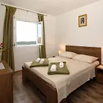 Milenka - Four Bedroom With Terrace *