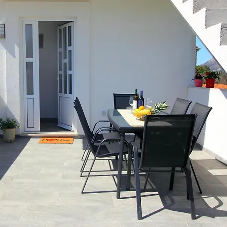 Milenka - Four Bedroom With Terrace *